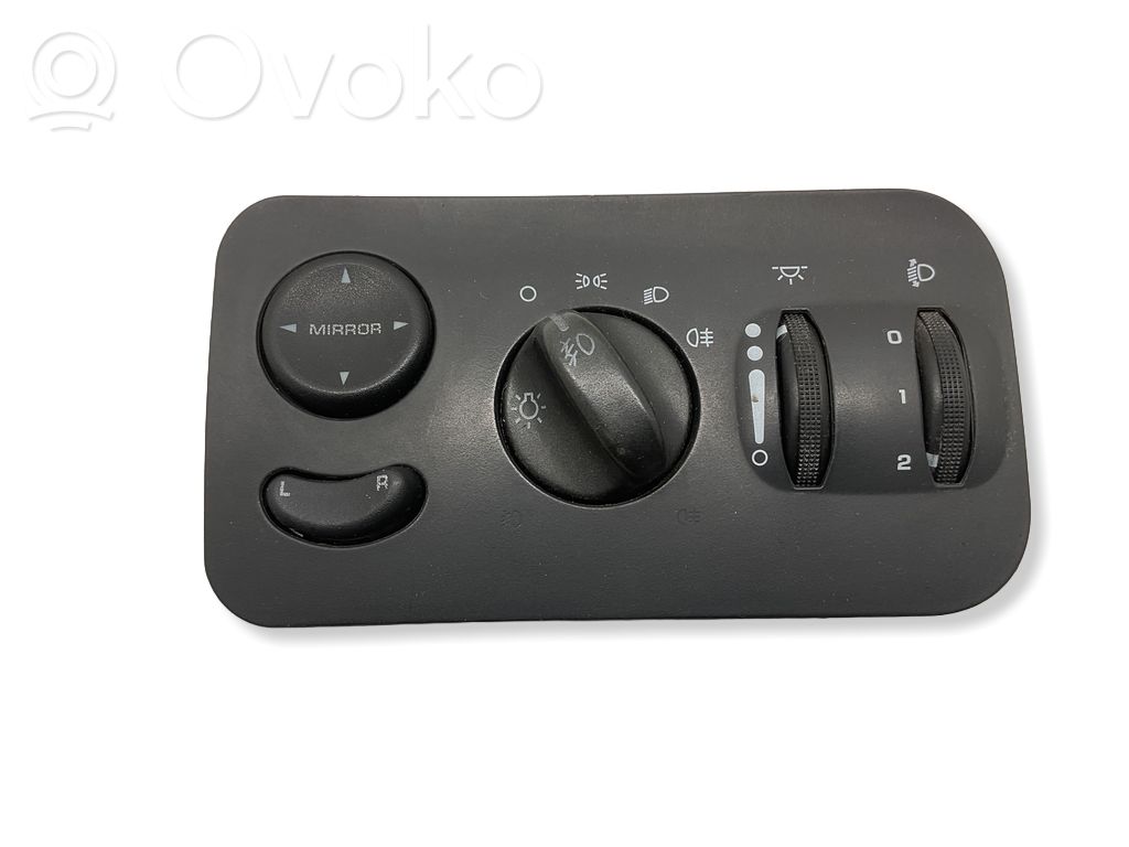 Chrysler Grand Voyager IV Light switch 