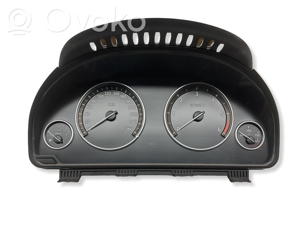 BMW 5 F10 F11 Speedometer (instrument cluster) 
