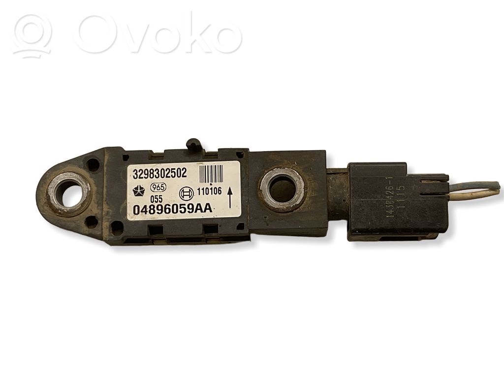 Chrysler Grand Voyager IV Airbag deployment crash/impact sensor 