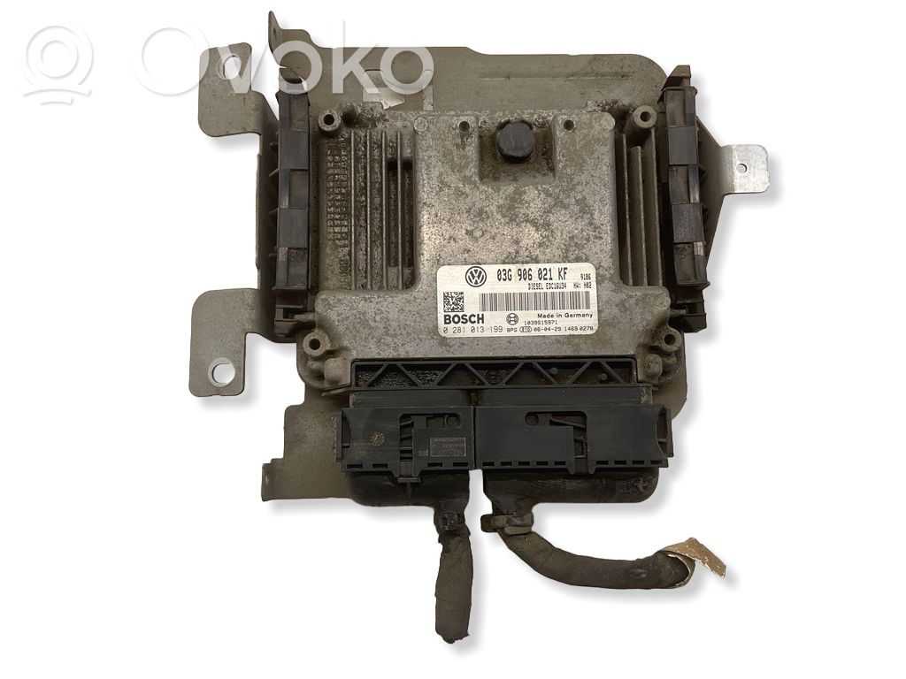 Volkswagen Touran I Engine control unit/module 