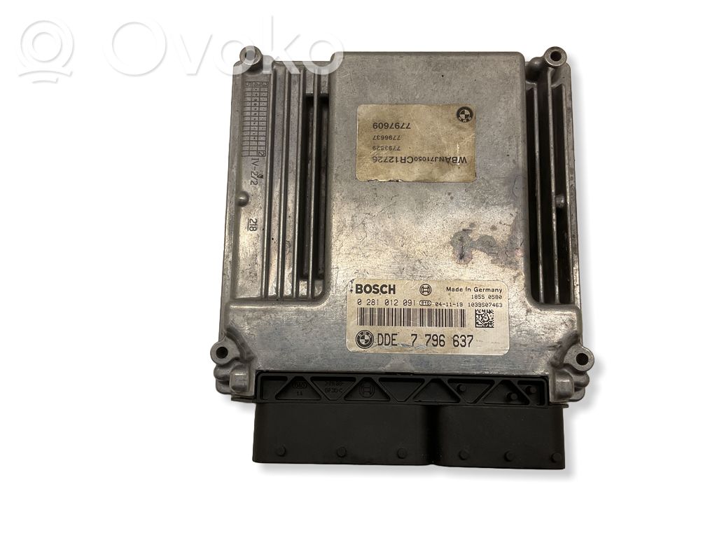 BMW 5 E60 E61 Engine control unit/module 