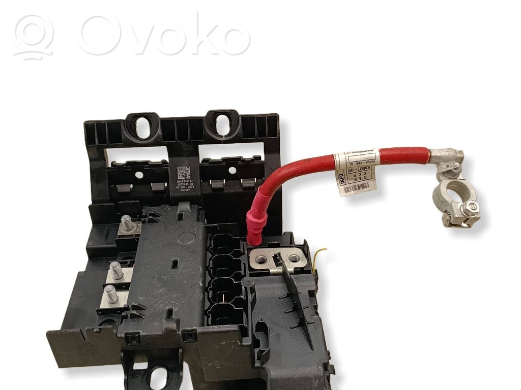 BMW 5 G30 G31 G38 Plusa vadu savienošanas mezgls 