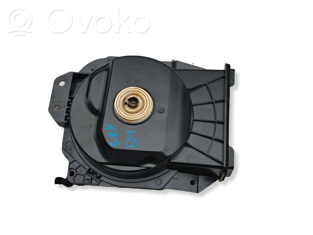 BMW 1 F20 F21 Głośnik niskotonowy 