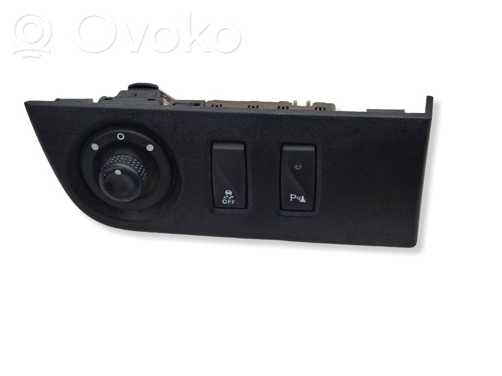 Dacia Lodgy Wing mirror switch 