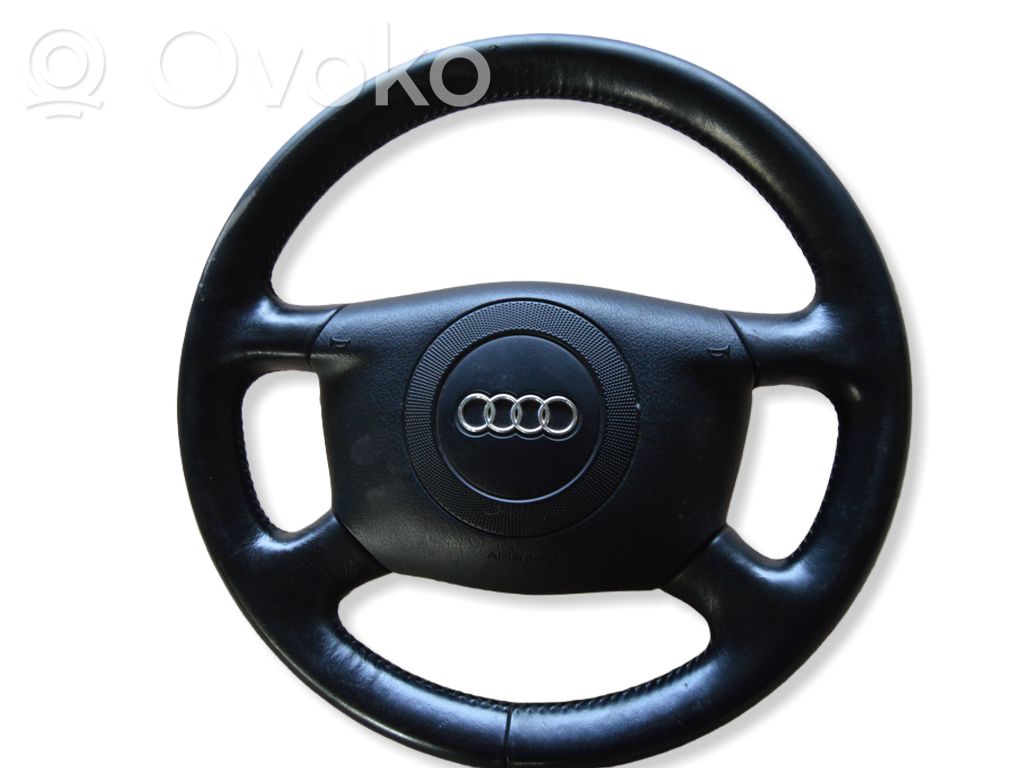 Audi A6 S6 C5 4B Ohjauspyörä 