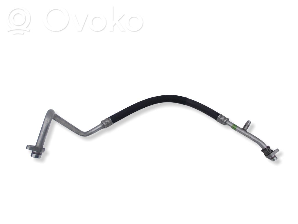 Renault Clio IV Ilmastointilaitteen putki (A/C) 