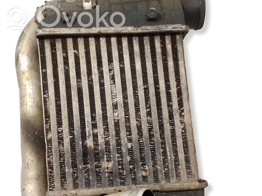 Audi A6 S6 C6 4F Interkūlerio radiatorius 