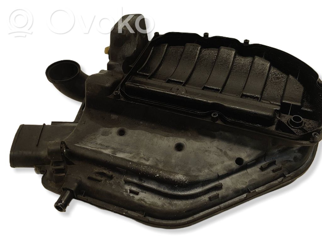 Renault Kangoo I Air filter box 