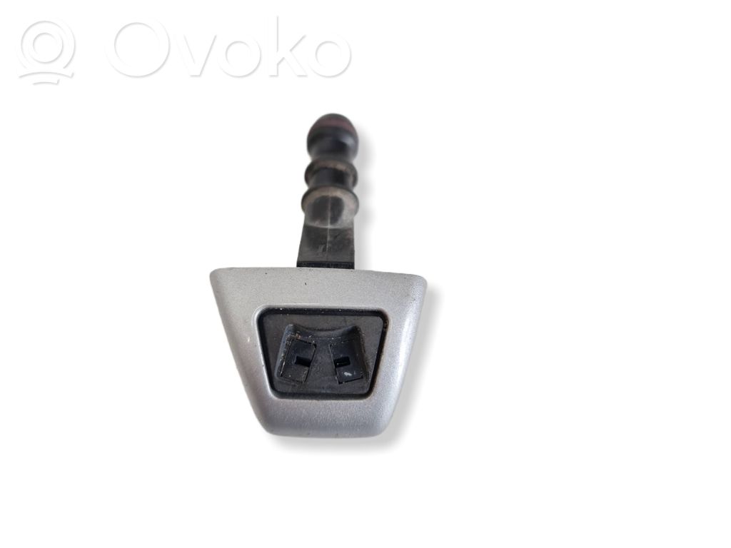 Buse de lave-phares   7117850