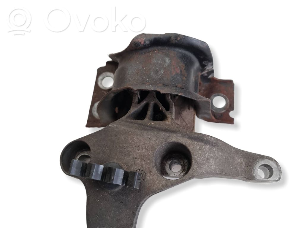 Dacia Duster II Engine mount bracket 