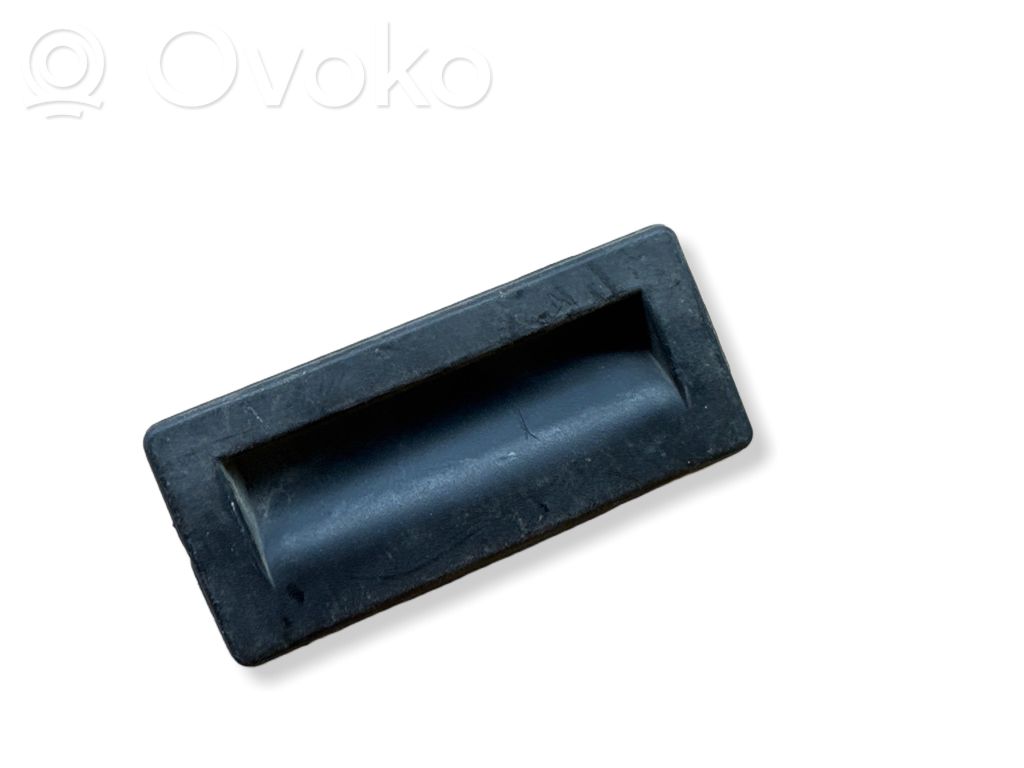 Audi A4 S4 B9 Tailgate opening switch 
