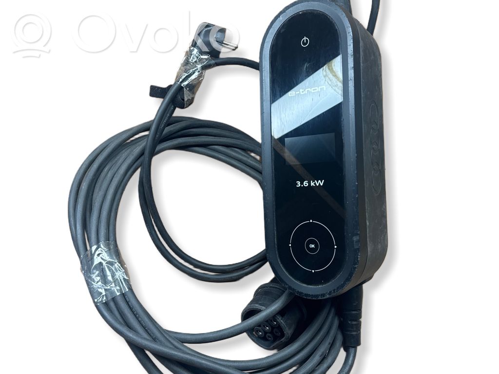 Kabel do ładowania samochodu elektrycznego   8V4971675B,0000025536,HW01345W15