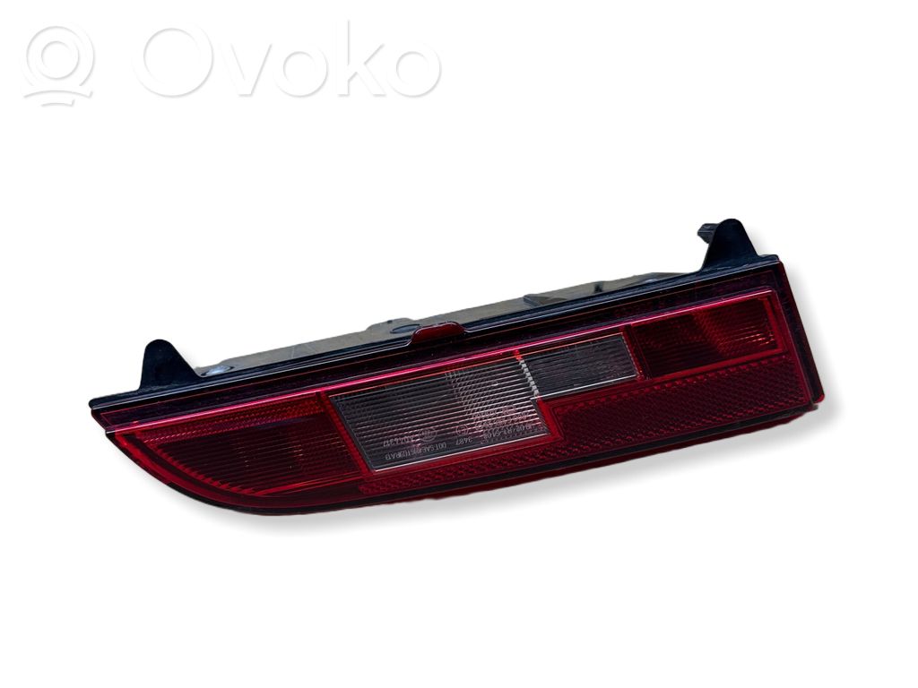 BMW i3 Rear bumper light 