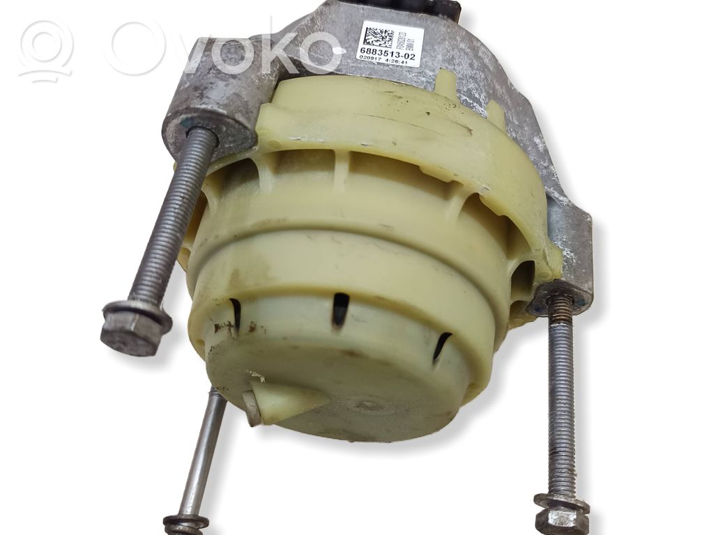 BMW 5 G30 G31 G38 Engine mount bracket 
