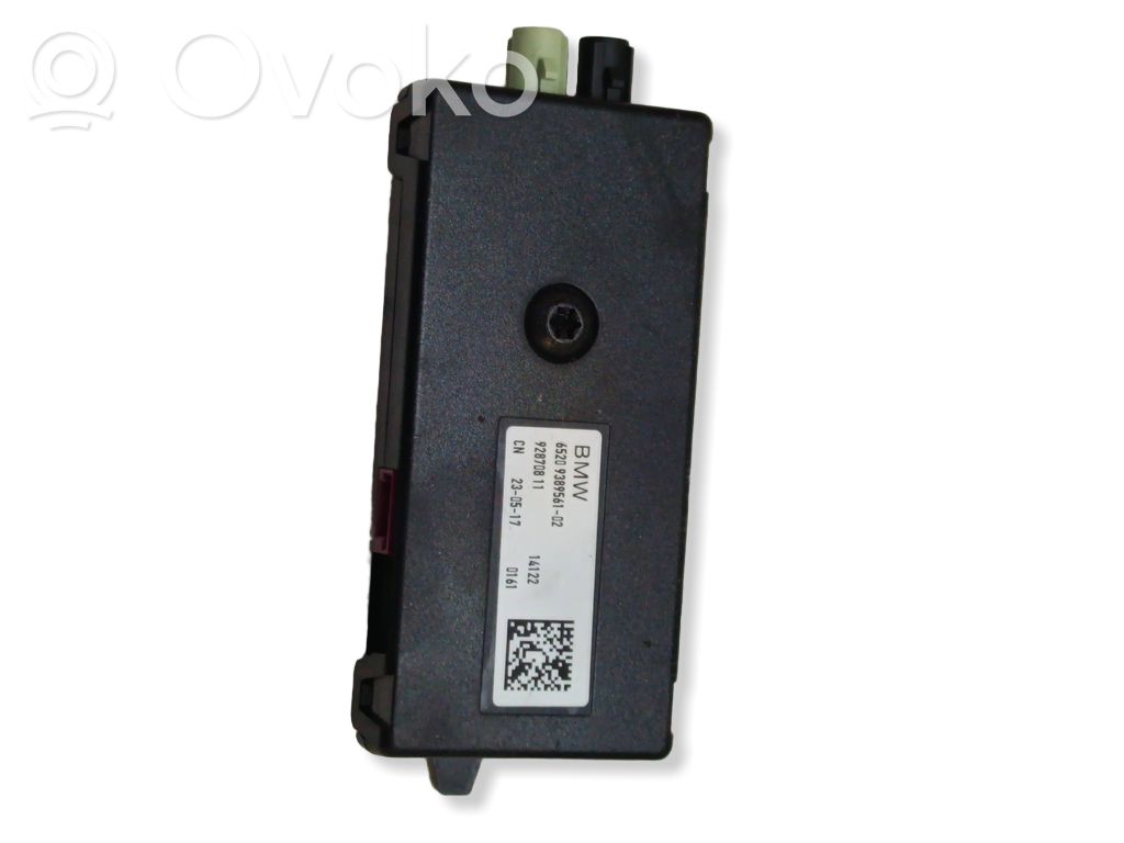 BMW 5 G30 G31 G38 Antenos stiprintuvas 