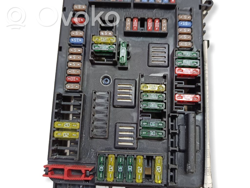 BMW X5 F15 Fuse module 