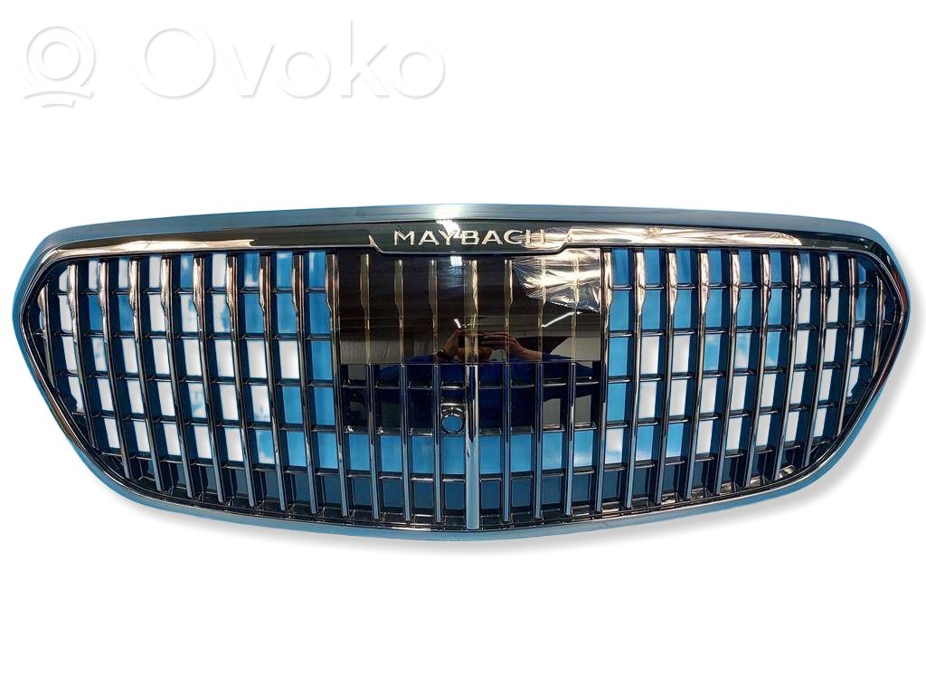Mercedes-Benz S Z223 Maybach Griglia superiore del radiatore paraurti anteriore 