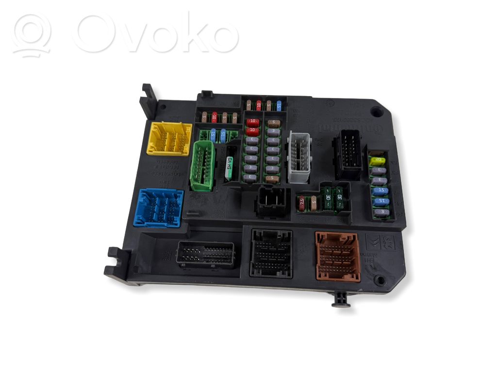 Citroen DS5 Fuse module 