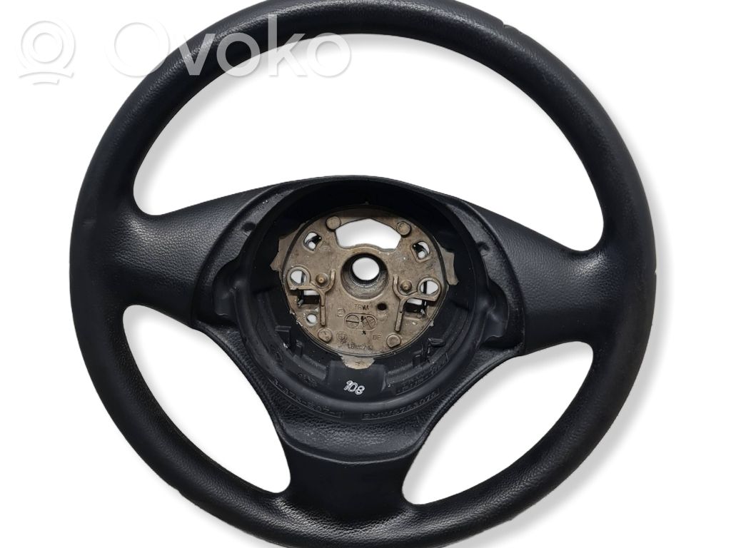 Vairas   6763076