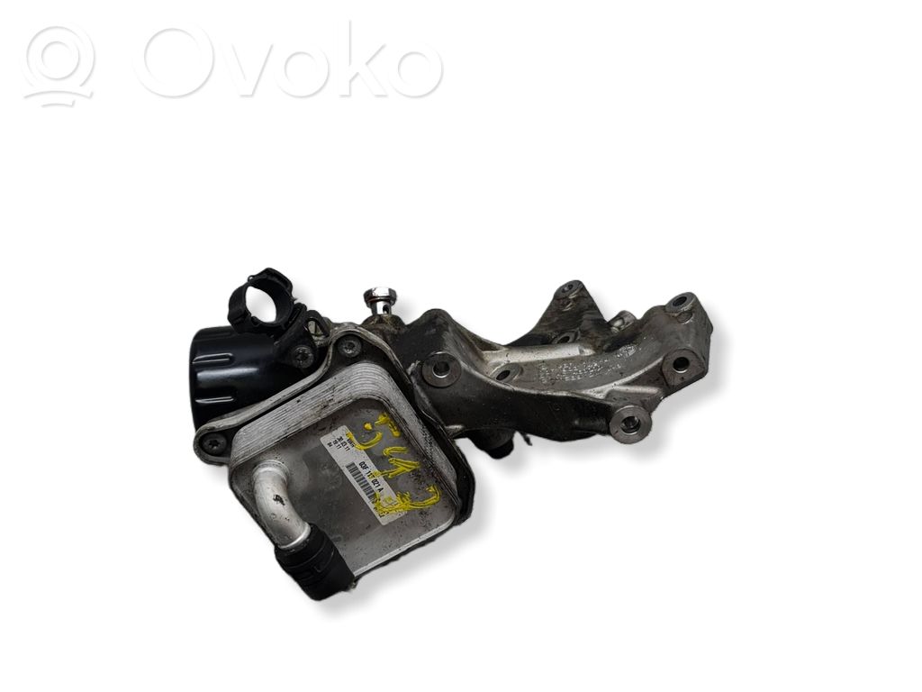 Mocowanie / uchwyt filtra oleju   03F903143H,CD0158924A