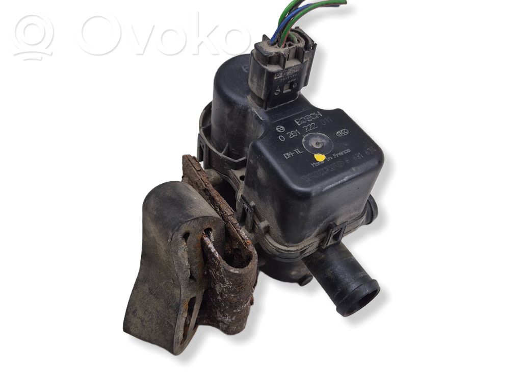 Volvo XC70 Antrinis oro siurblys 