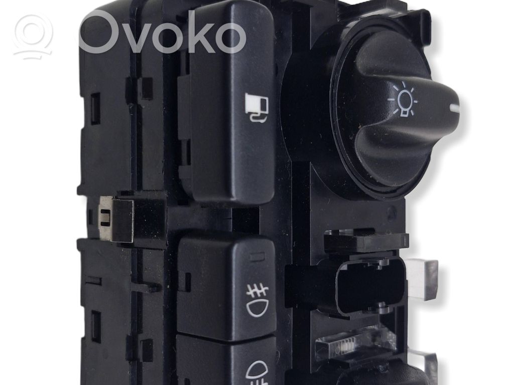 Light switch   30739318,06W40E04,MG40DA00012