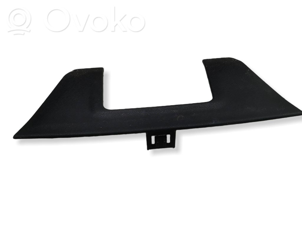 Tailgate/boot lid lock trim   31307477