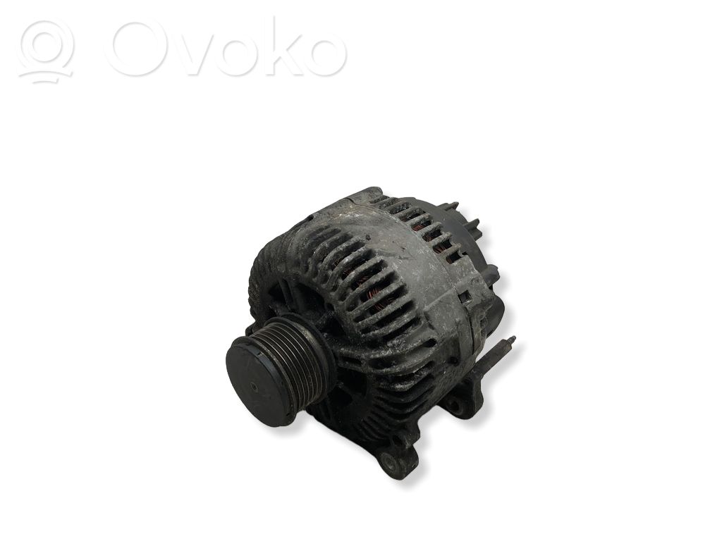 Volkswagen PASSAT B6 Generator/alternator 