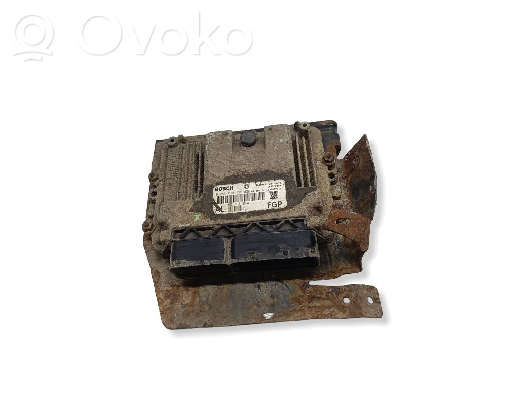 Opel Astra H Engine control unit/module 
