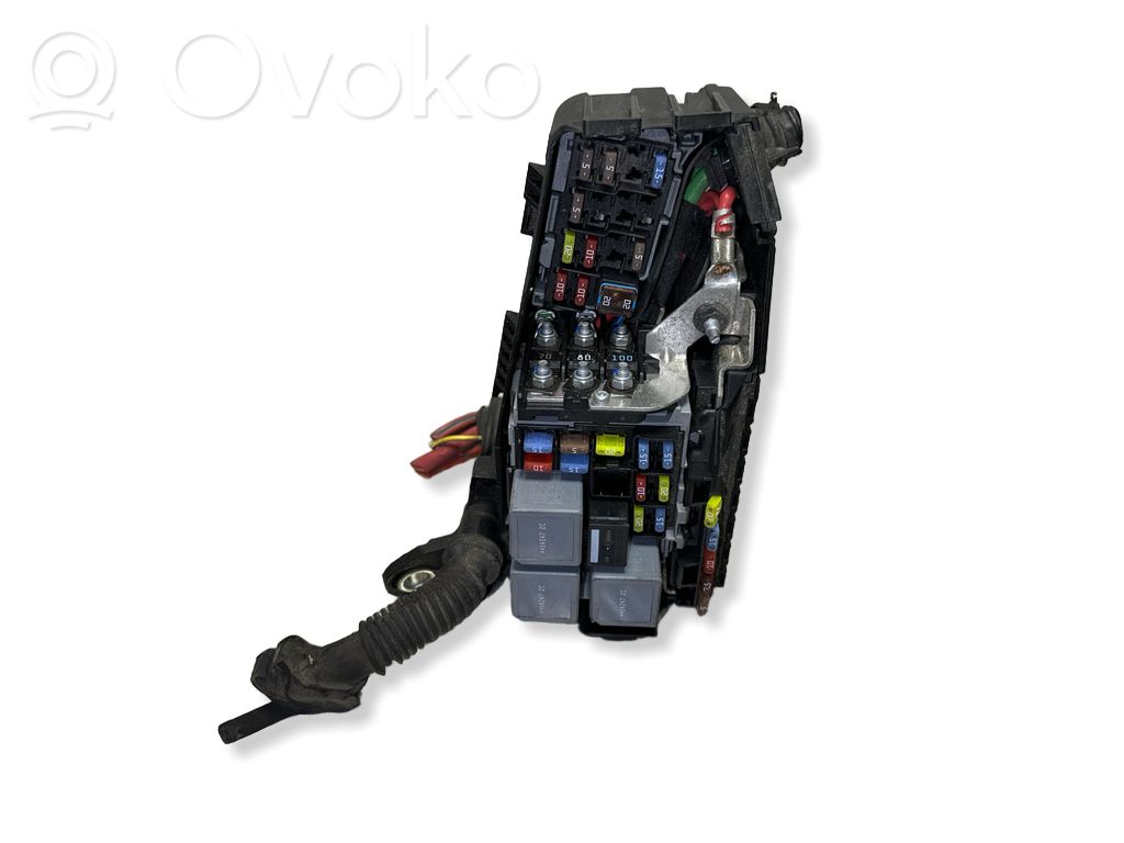 Volvo V70 Skrzynka bezpieczników / Komplet 