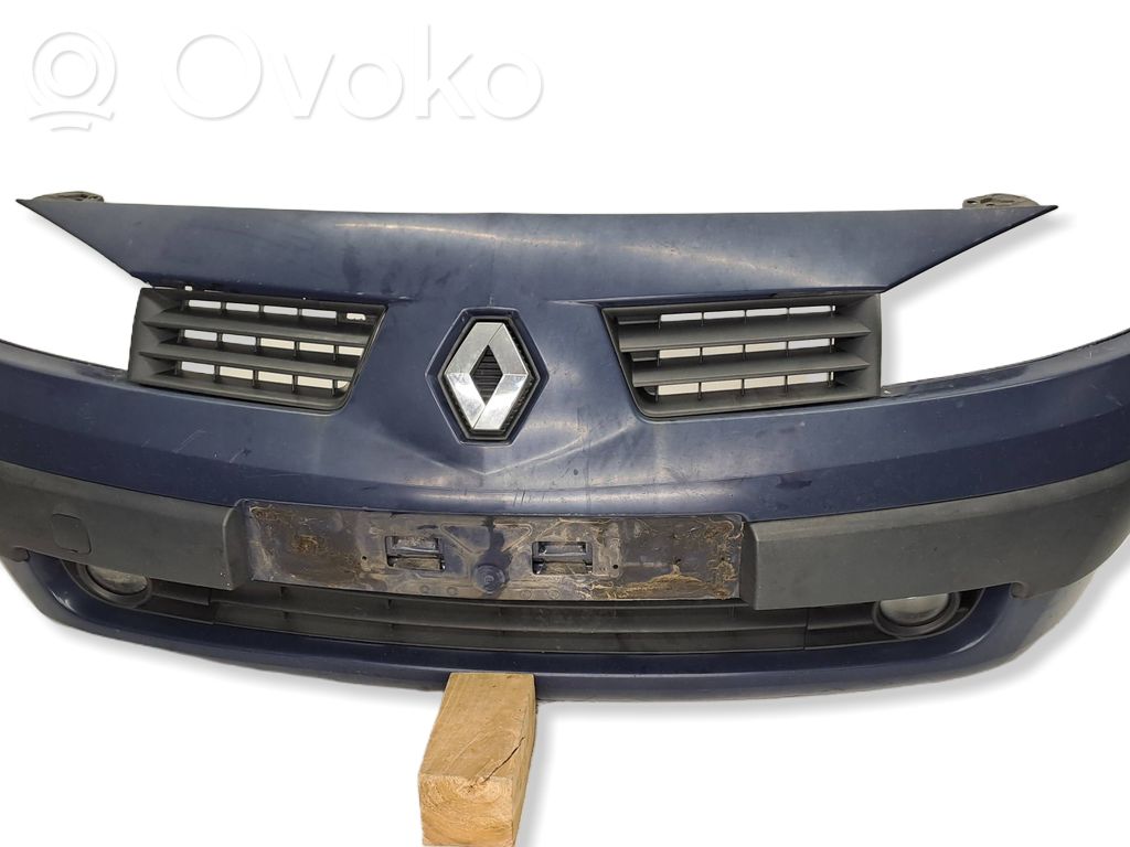 Renault Megane II Parachoques delantero 