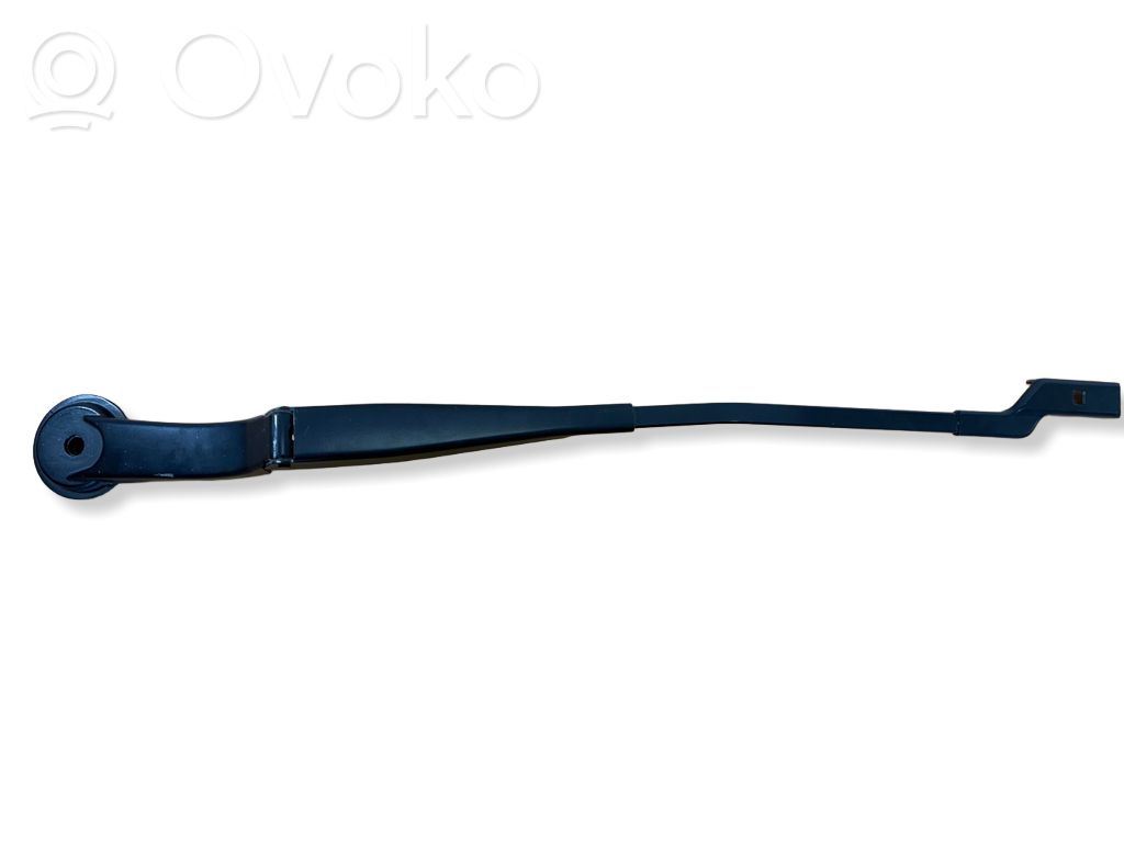 Ford Focus Front wiper blade arm 
