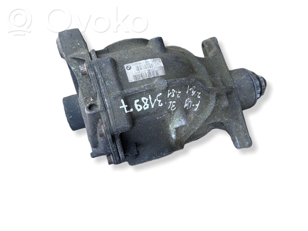 BMW 7 F01 F02 F03 F04 Galinis reduktorius 