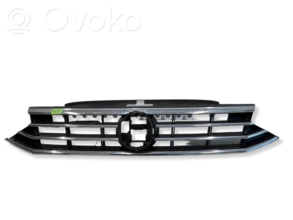 Volkswagen PASSAT B8 Maskownica / Grill / Atrapa górna chłodnicy 