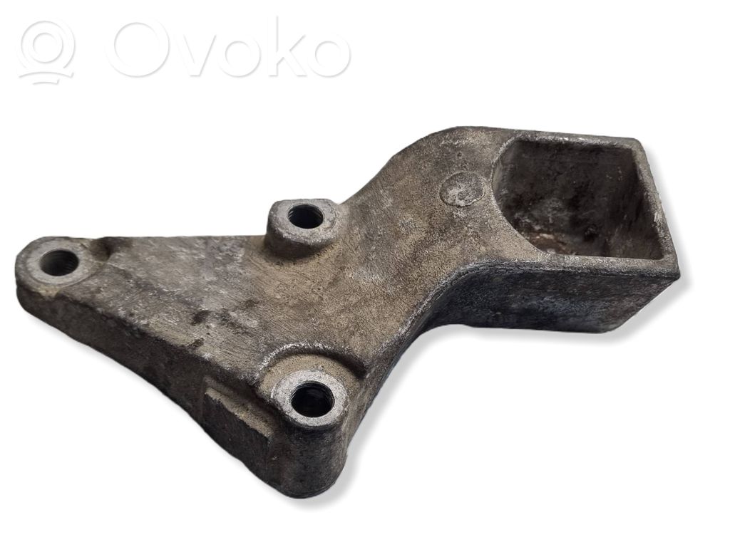 Engine mounting bracket   9637792380