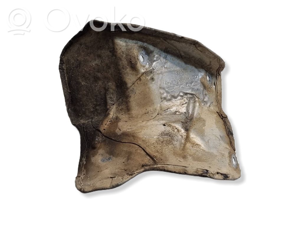 Audi A4 S4 B5 8D Heat shield in engine bay 