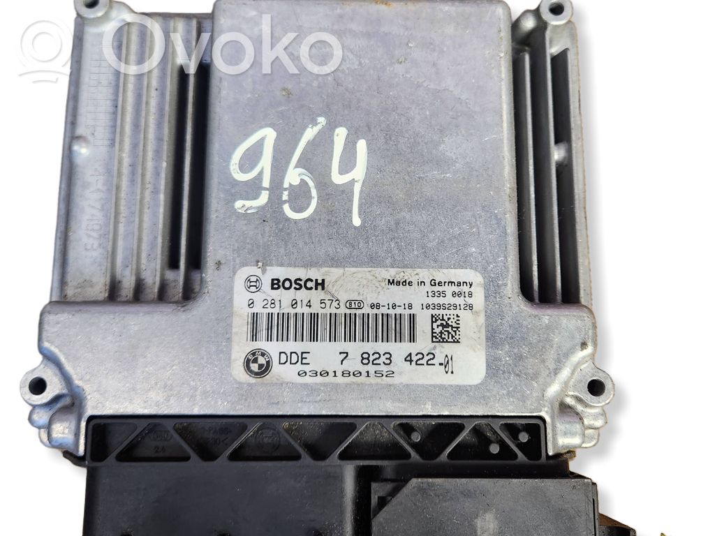 BMW 3 E90 E91 Variklio valdymo blokas 
