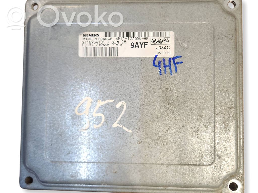 Ford Focus Engine control unit/module 