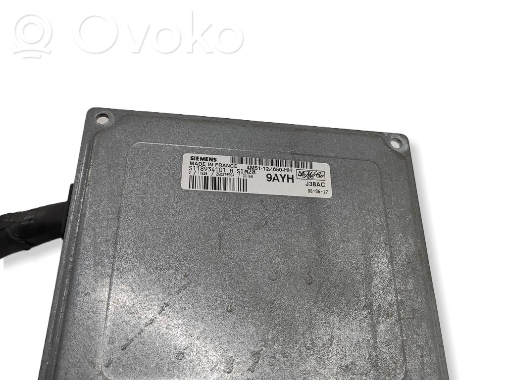 Ford Focus C-MAX Engine control unit/module 