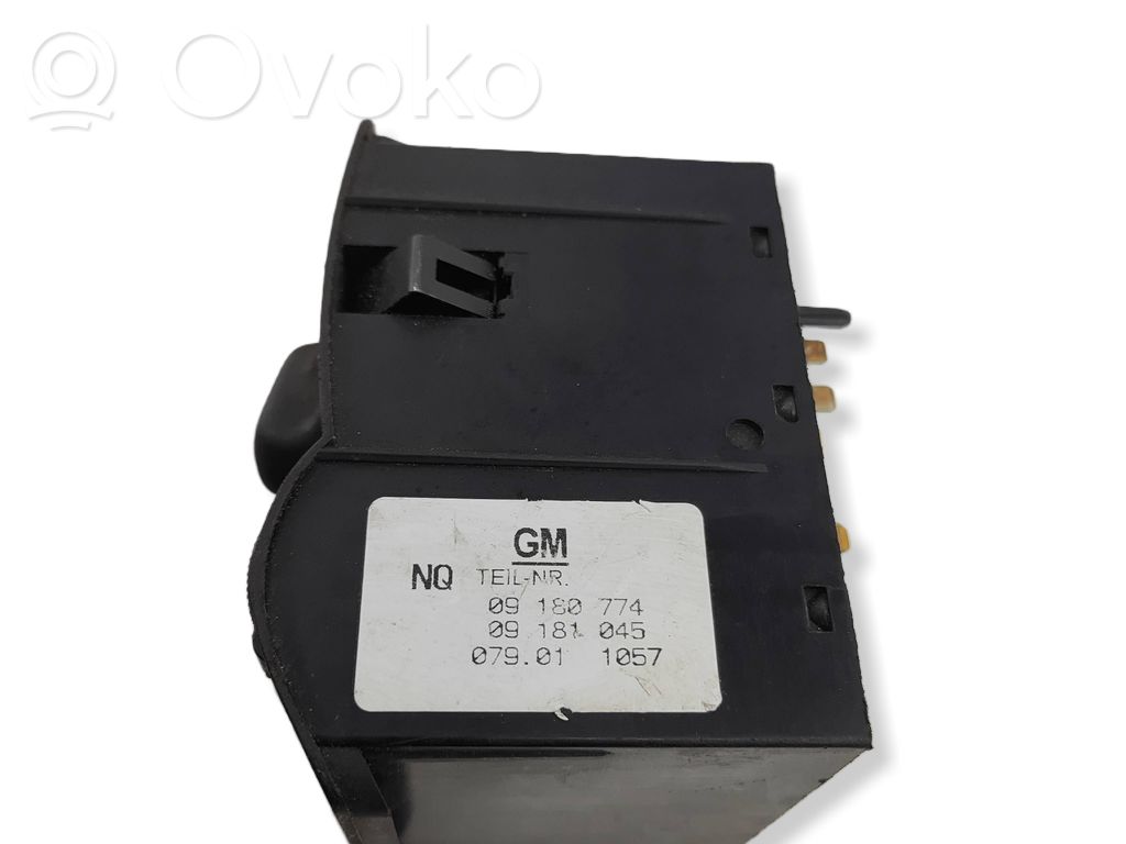 Opel Astra G Light switch 