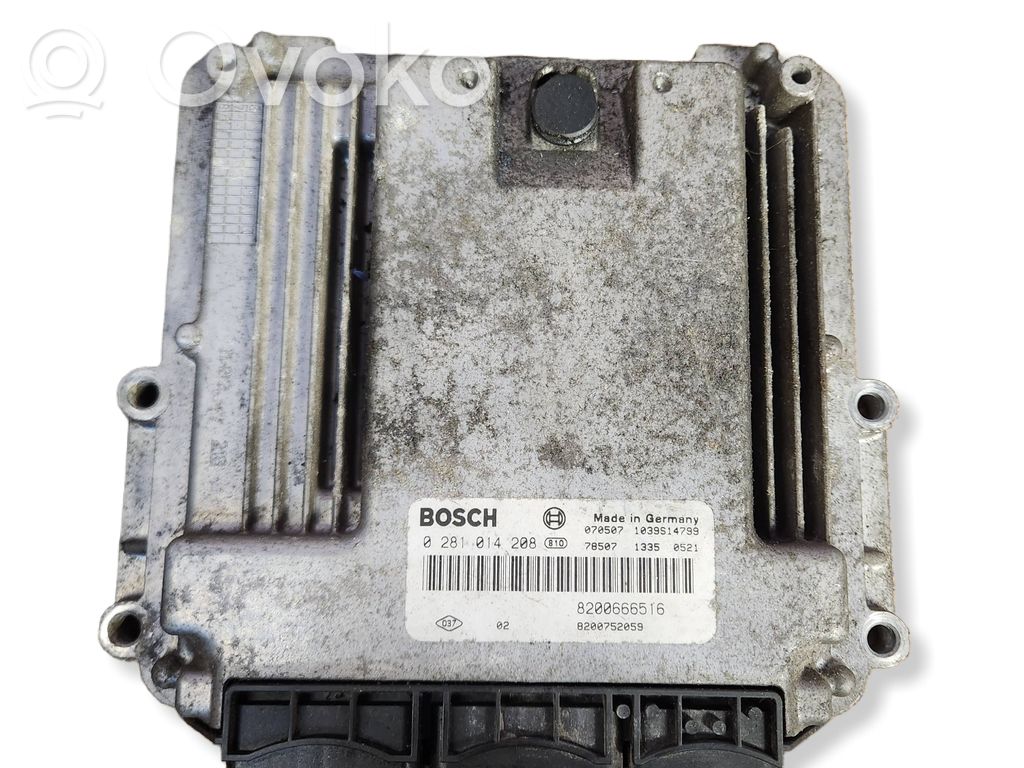 Opel Vivaro Engine control unit/module 