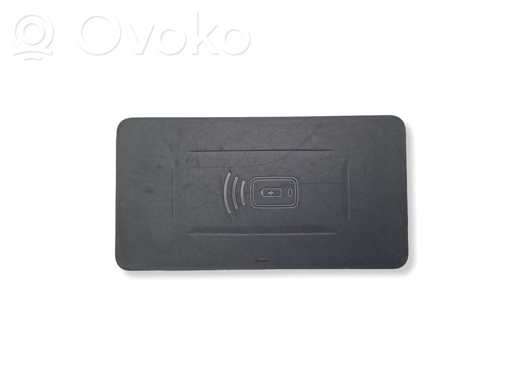 BMW X5 G05 Wireless charging module 