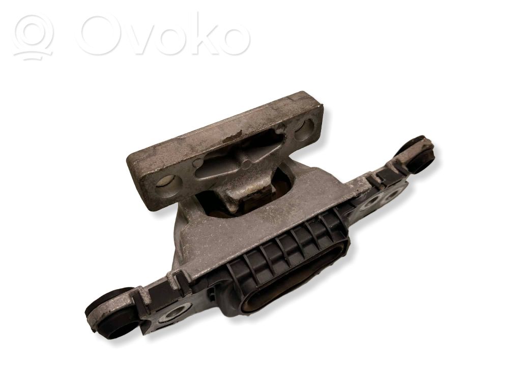Opel Astra K Engine mount bracket 