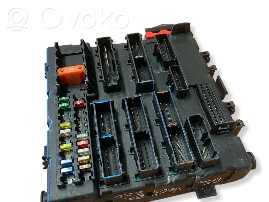 Opel Vectra C Módulo de fusible 