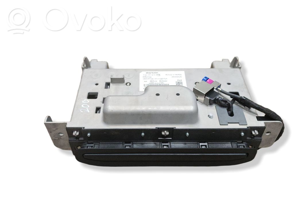 Audi Q7 4M Screen/display/small screen 
