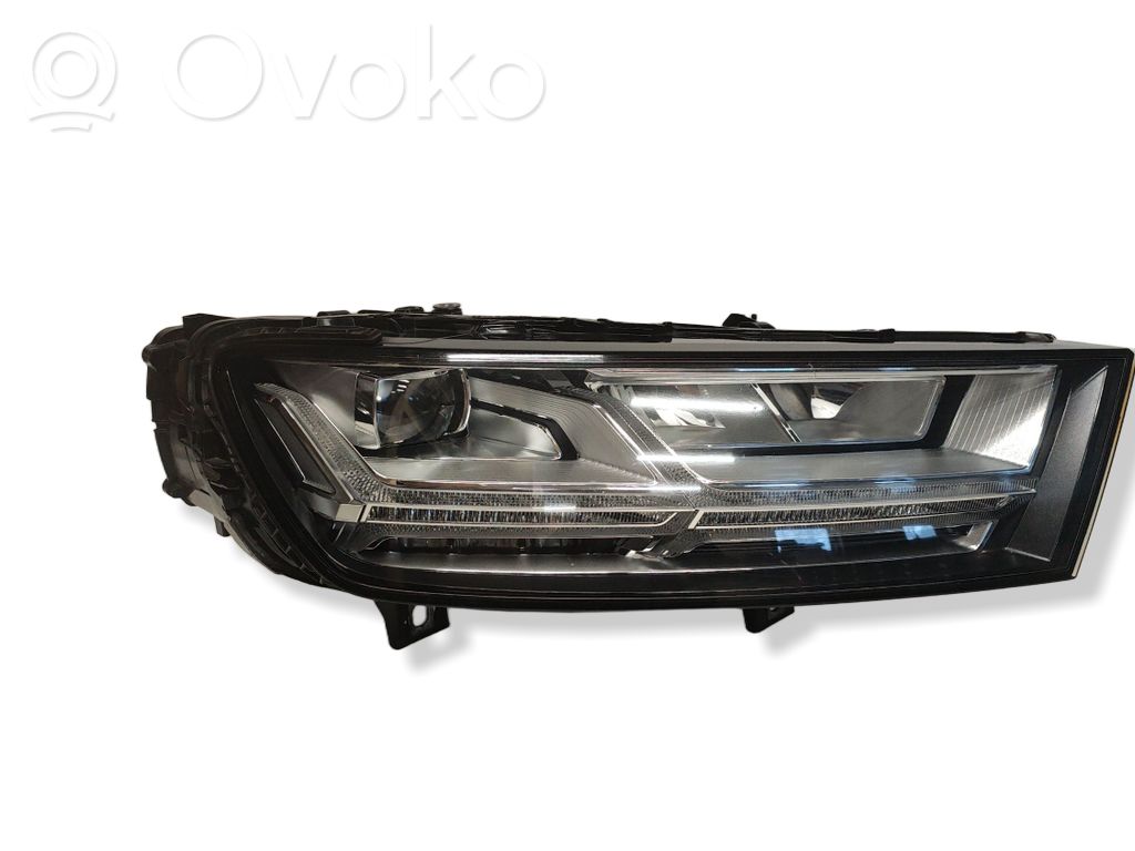 Audi Q7 4M Scheinwerfer 