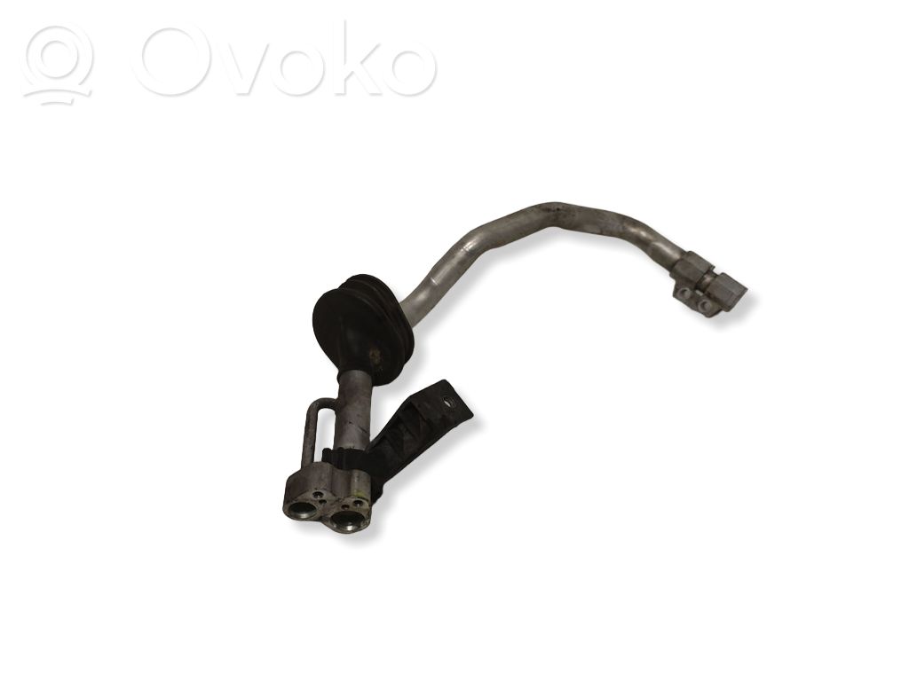 Audi A6 C7 Ilmastointilaitteen putki (A/C) 
