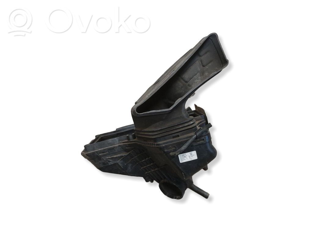 Luftfilterkasten   8K0133843E,8K0133837BF,8K0133843,4011037K