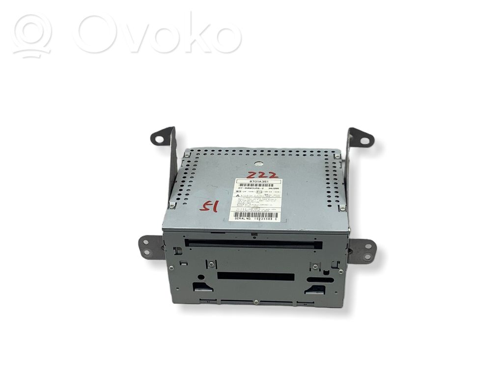 Mitsubishi Outlander Radio/CD/DVD/GPS head unit 