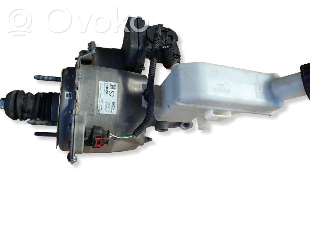 Renault Megane E-Tech Brake booster 